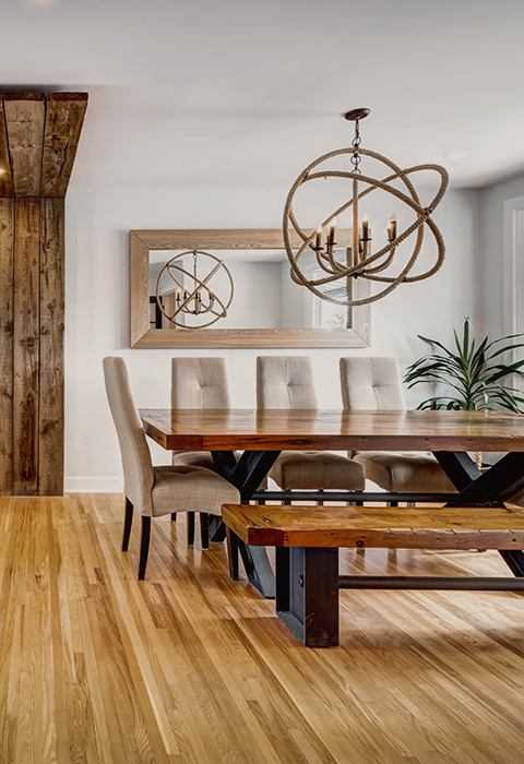 特に木造住宅が得意であるため、木のあたたかみを大切にした工事をお届けしております。